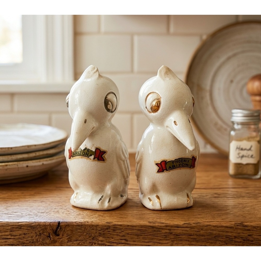 Vintage Tempe Arizona Toucan Bird Salt and Pepper Shakers White Gold Ceramic MCM